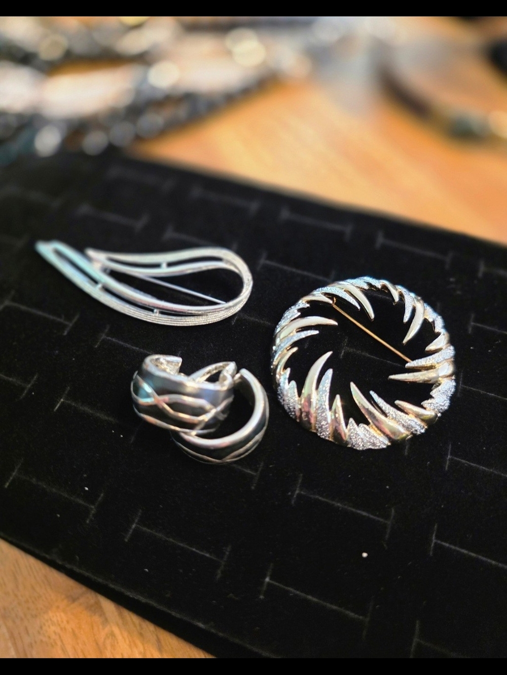 Sarah Coventry Silver Tone Circle Brooch and Clips Set